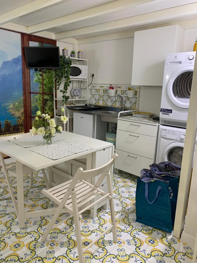 Magiuma House Apartment Naples Exterior photo